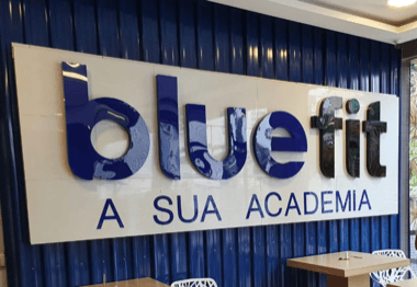 Fachada da Bluefit