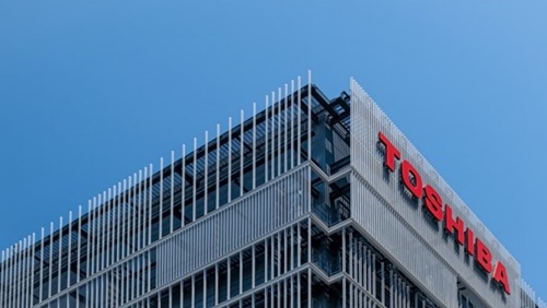 Toshiba recebe oito propostas