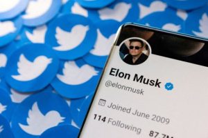Juiz manda Twitter entregar a Elon Musk