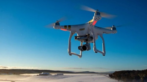 Embraer anuncia investimento na companhia de drones