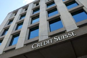 Credit Suisse corre para venda de grupo