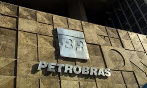 Petrobras deve aprovar hoje plano que prevê investimentos