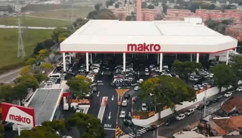 Makro estuda venda fatiada de lojas