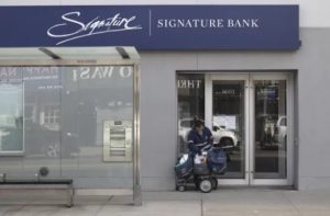 Bancorp assume o Signature Bank