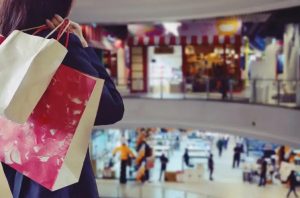 FII negocia venda de participação em três shoppings em transação que pode alcançar R$ 300 mi