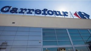 Carrefour Brasil (CRFB3): venda de fatia pela Advent abalou ações