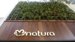Natura (NTCO3): Holding no exterior fará duas ofertas