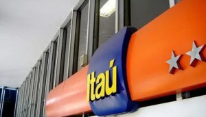 Itaú (ITUB4) propõe reorganização societária