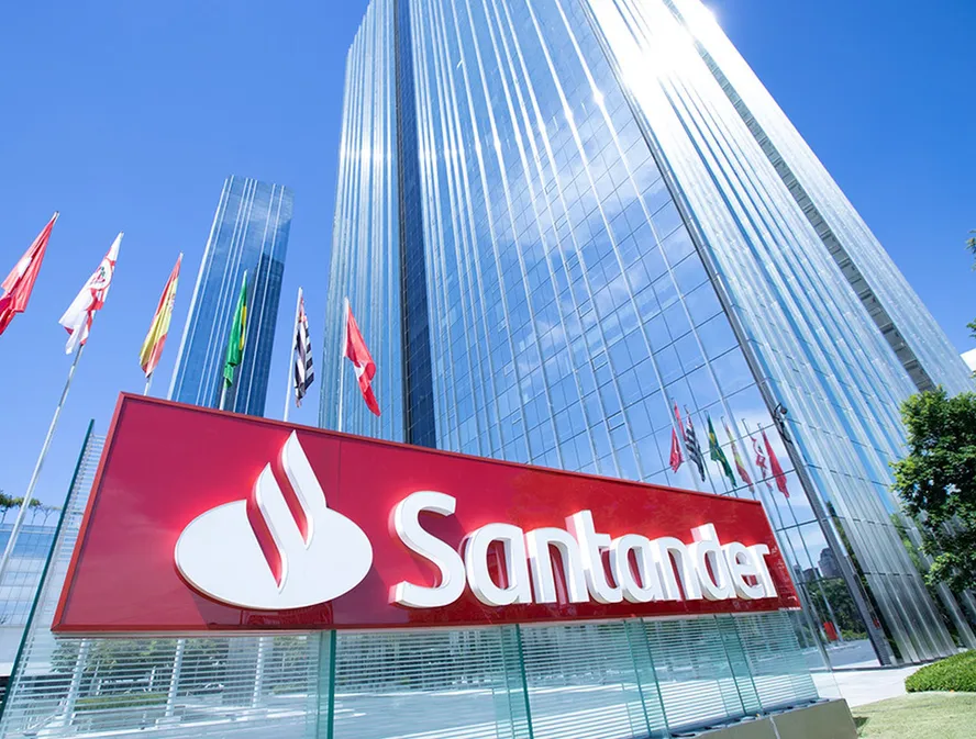 Santander conclui compra da Toro