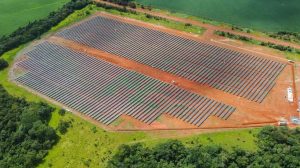 Athon compra 13 usinas de energia solar de joint venture da Raízen